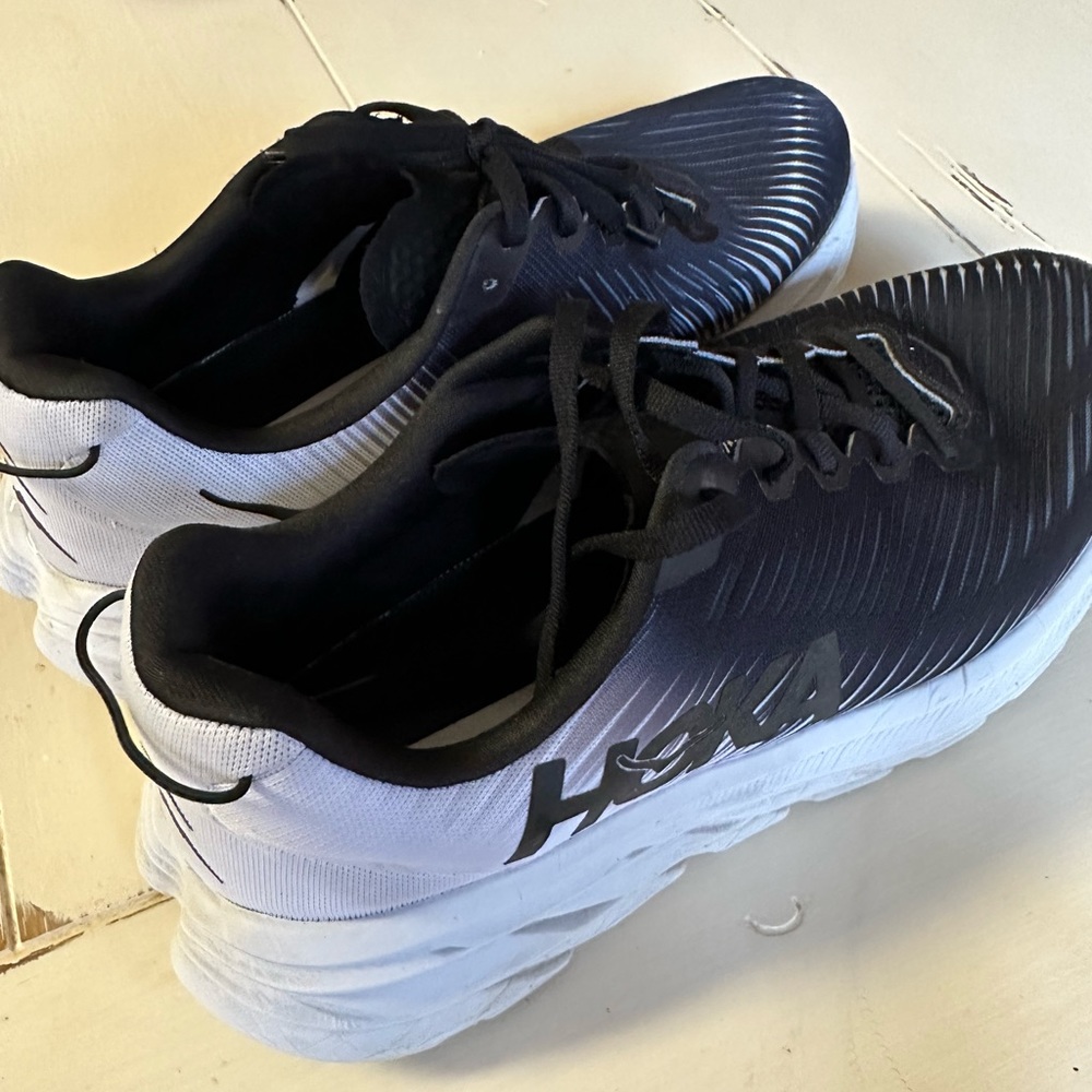 Hoka Rincon 3